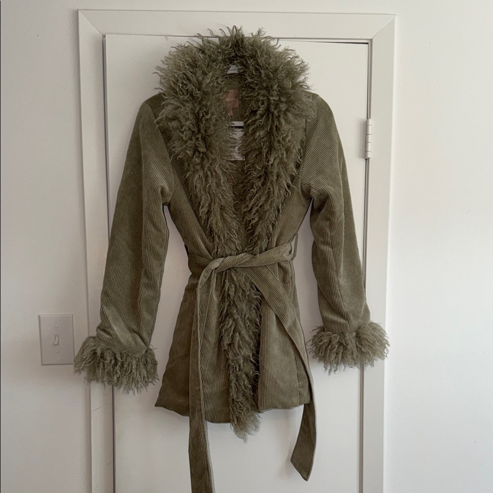 Love Tree Olive/Moss Teddy Jacket with Faux Fur Trim